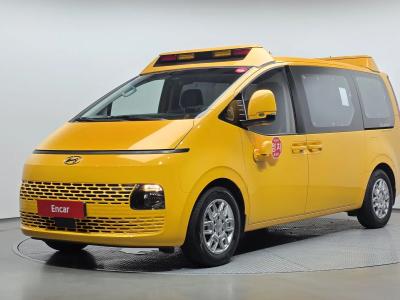 2023 Hyundai Staria