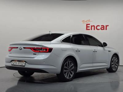 2016 Renault Korea SM6
