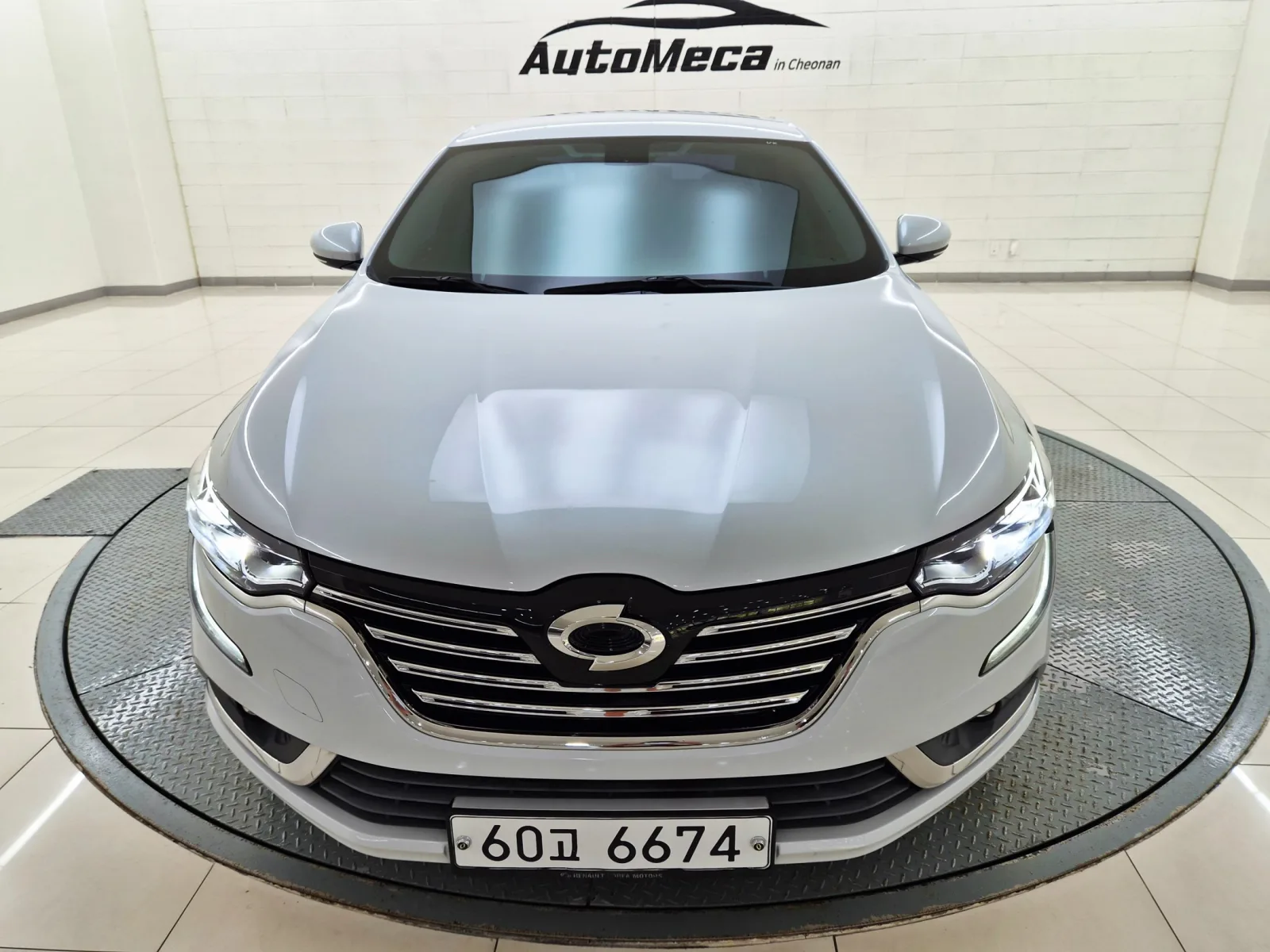 2019 Renault Korea SM6
