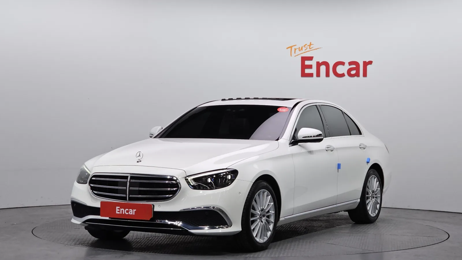2021 Mercedes-Benz E-Class