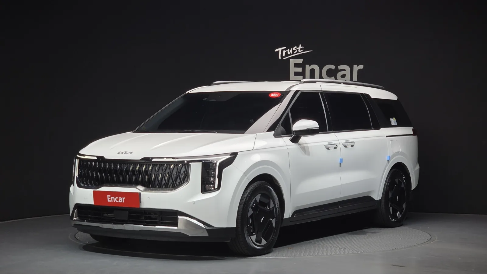 2025 Kia Carnival
