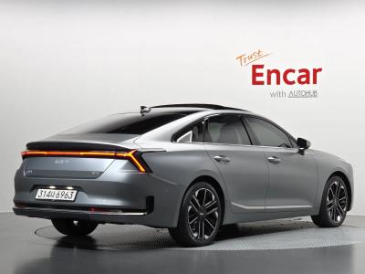 2026 Kia K8