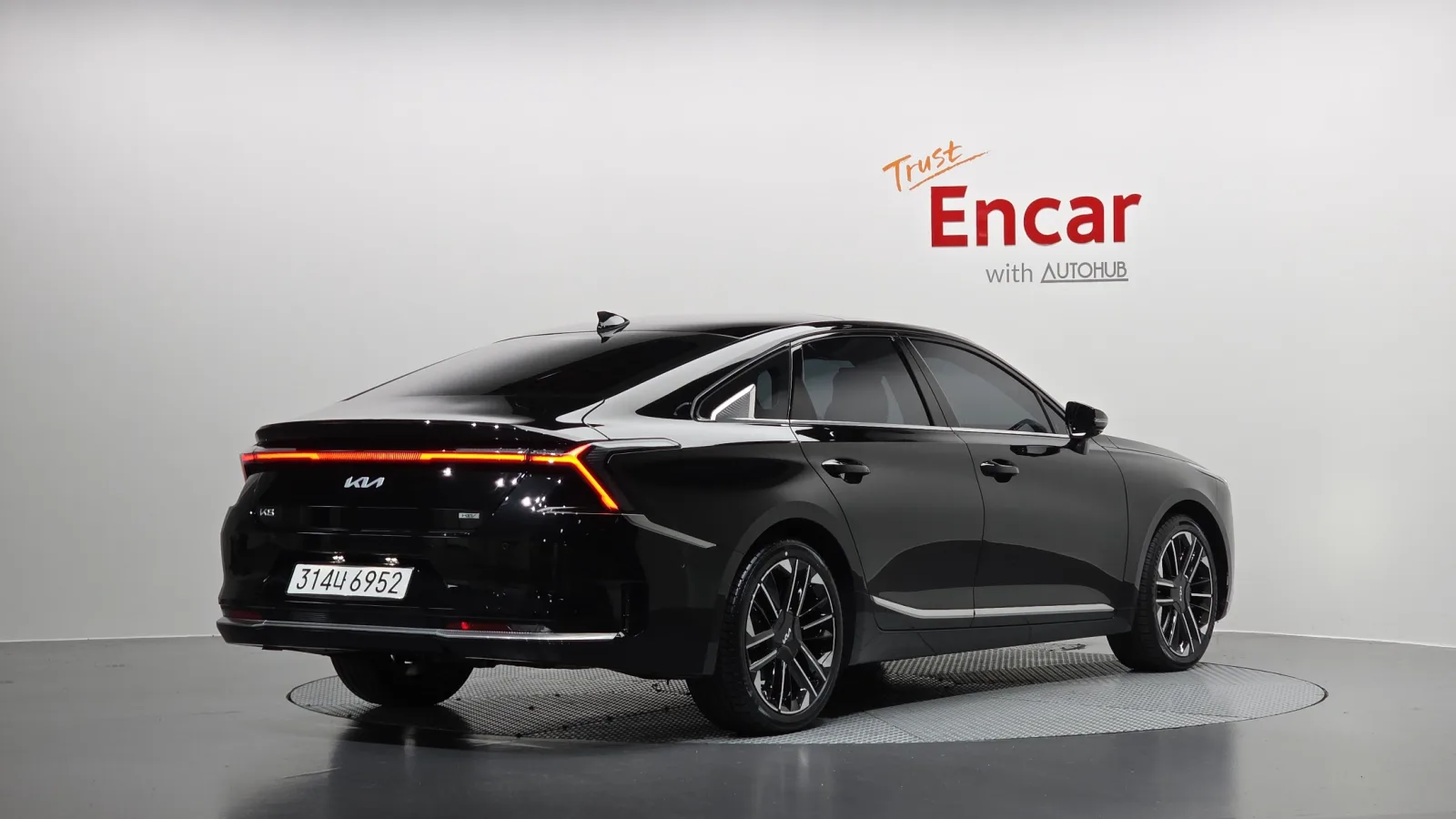 2026 Kia K8
