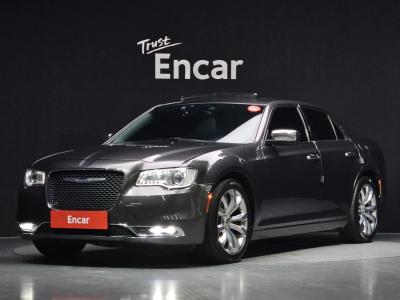 2016 Chrysler 300C