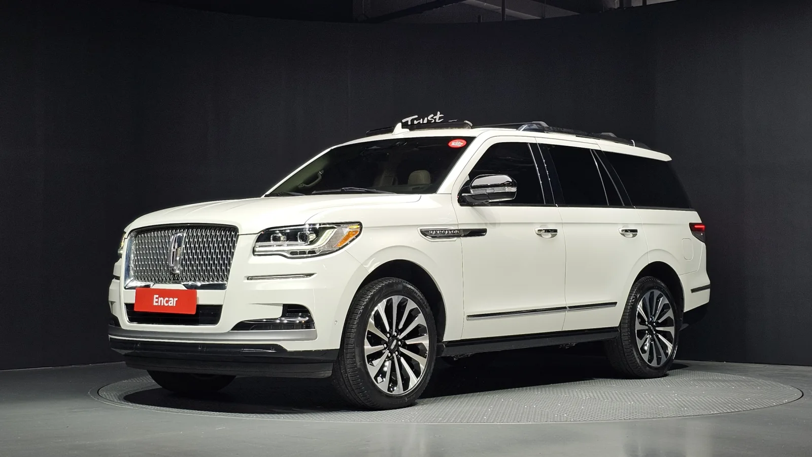 2022 Lincoln Navigator