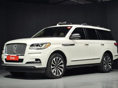 2022 Lincoln Navigator