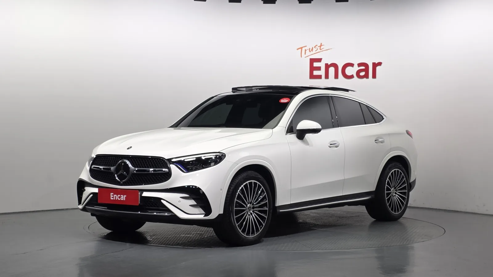 2025 Mercedes-Benz GLC-Class