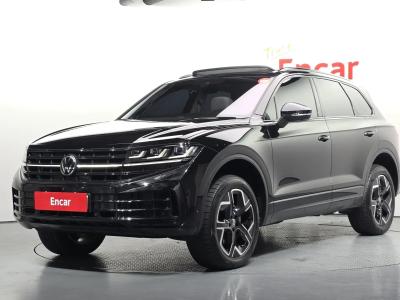 2026 Volkswagen Touareg