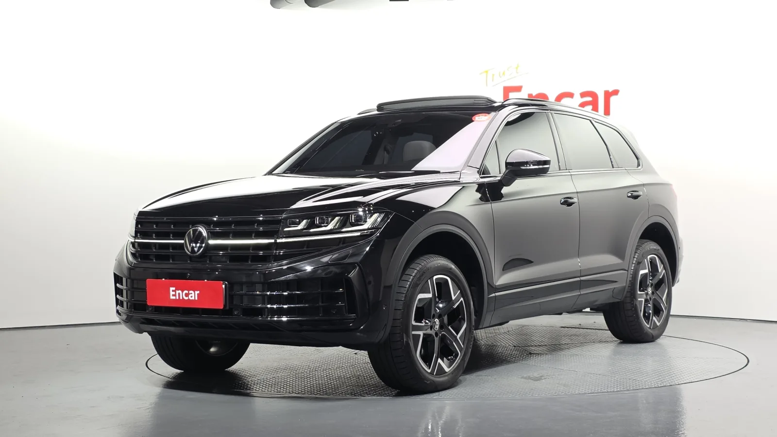 2026 Volkswagen Touareg