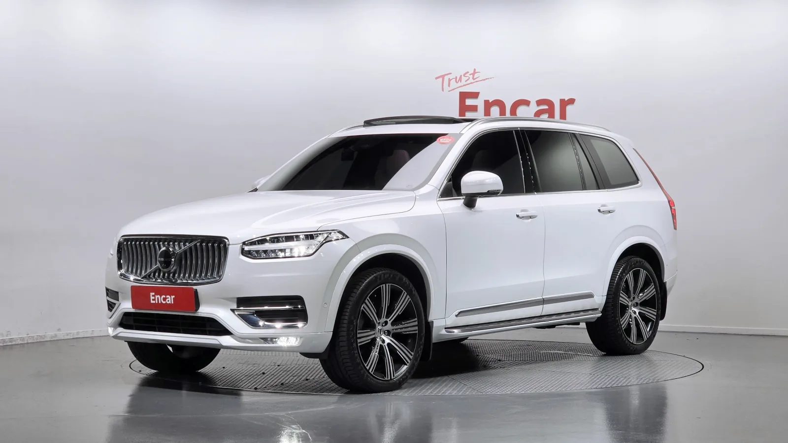 2023 Volvo XC90