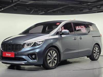 2016 Kia Carnival
