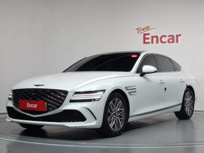 2025 Genesis G80