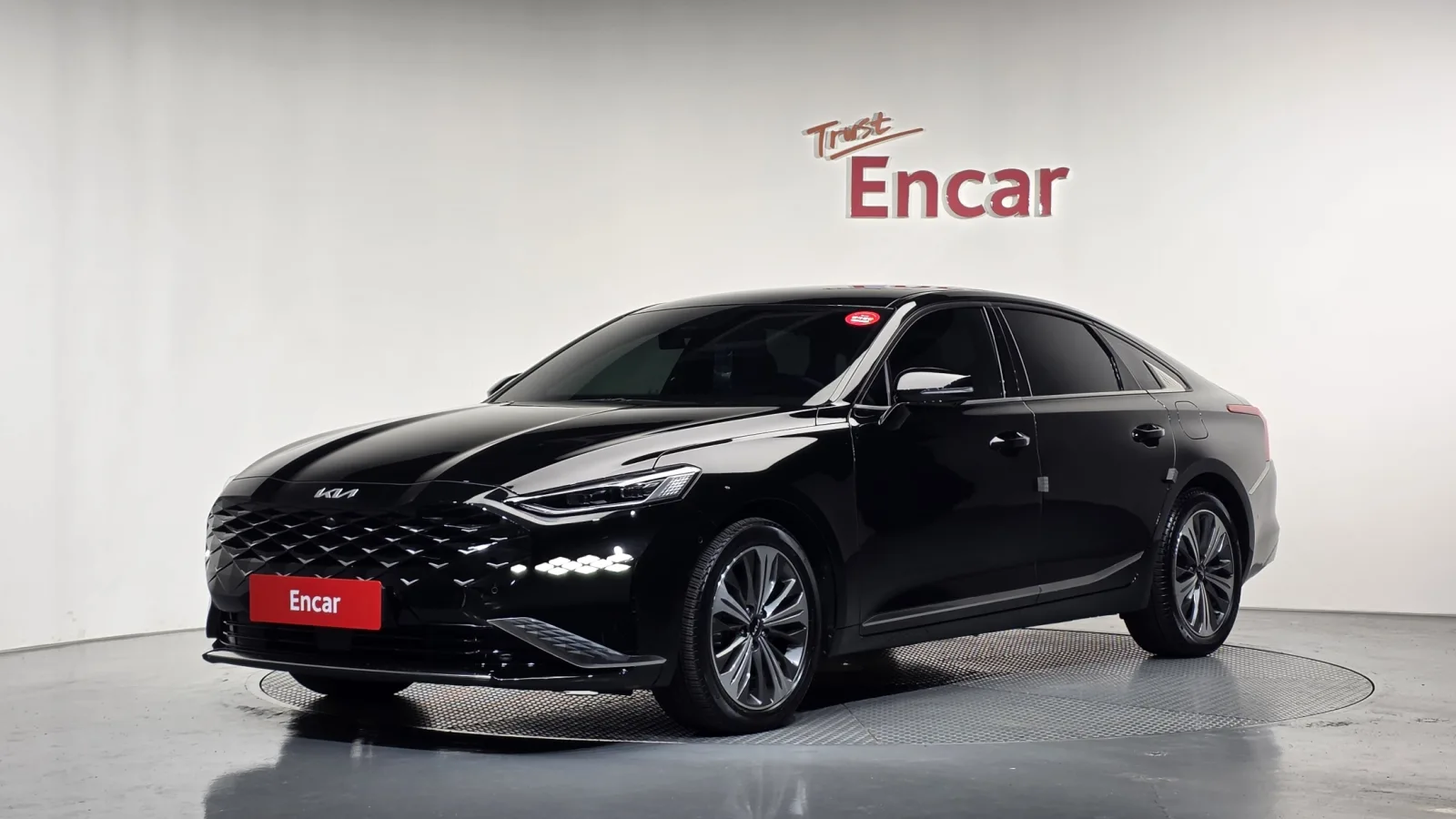2023 Kia K8