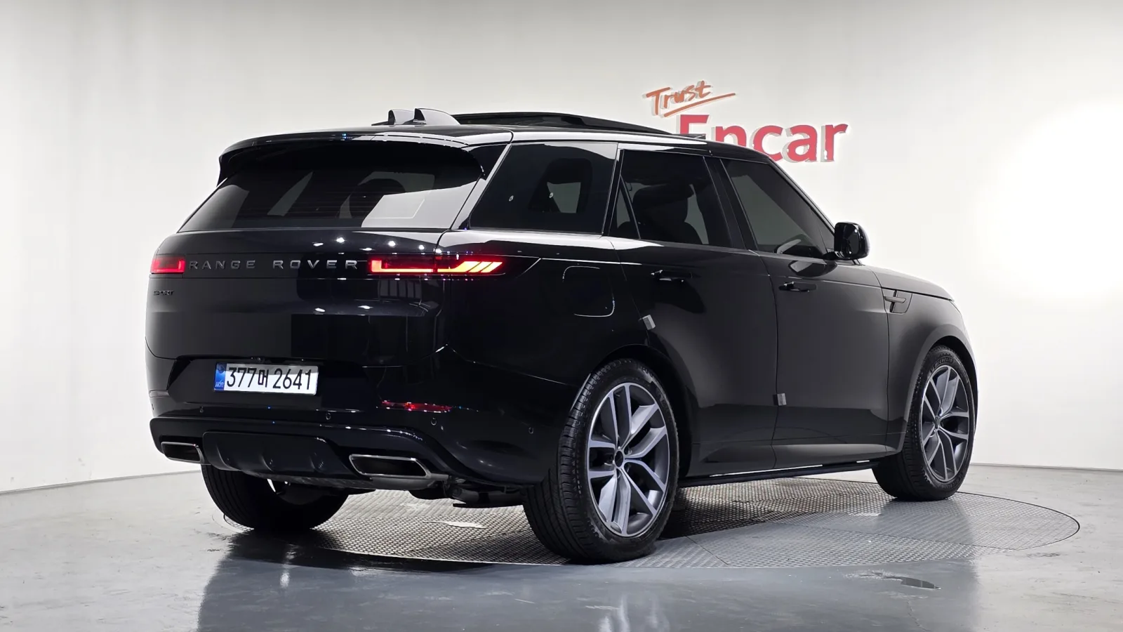 2026 Land Rover Range Rover Sport