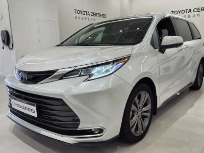 2025 Toyota Sienna