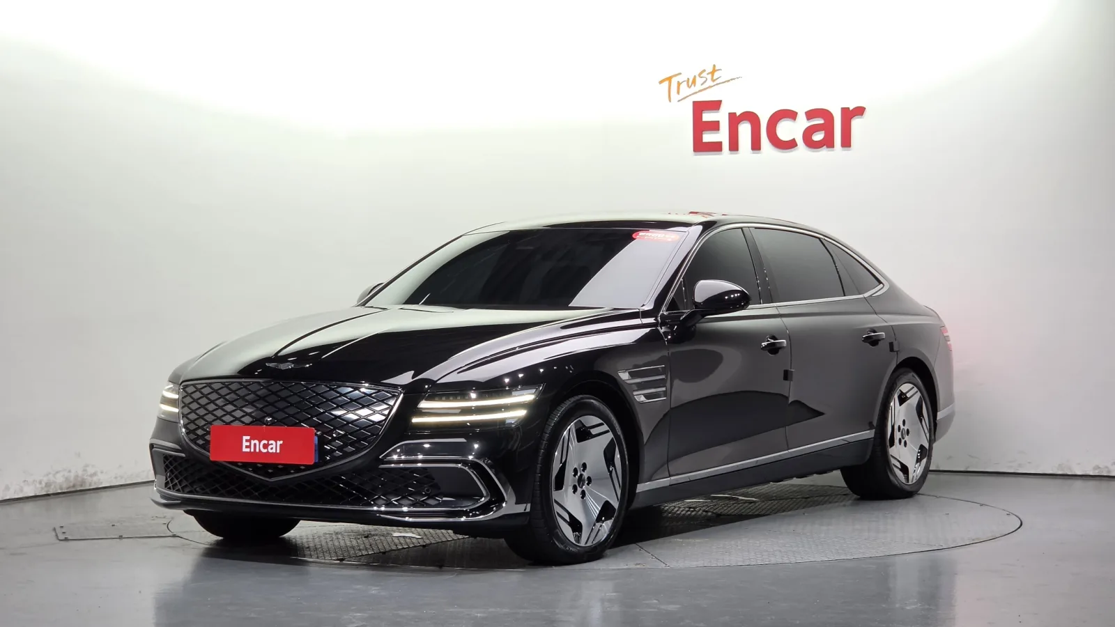2025 Genesis G80