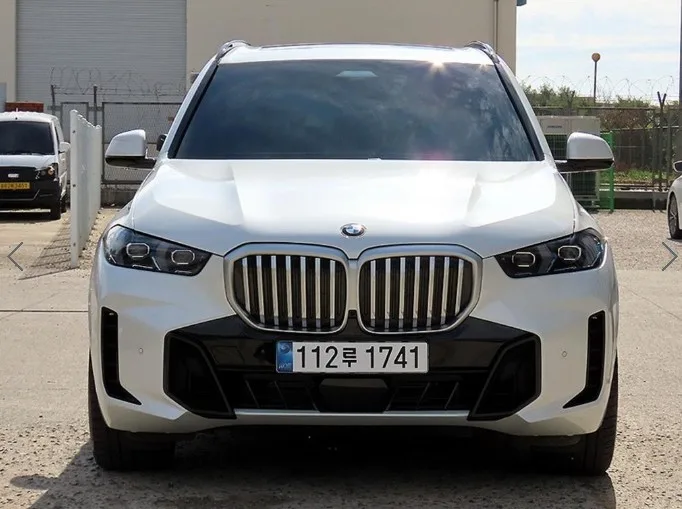 2025 BMW X5