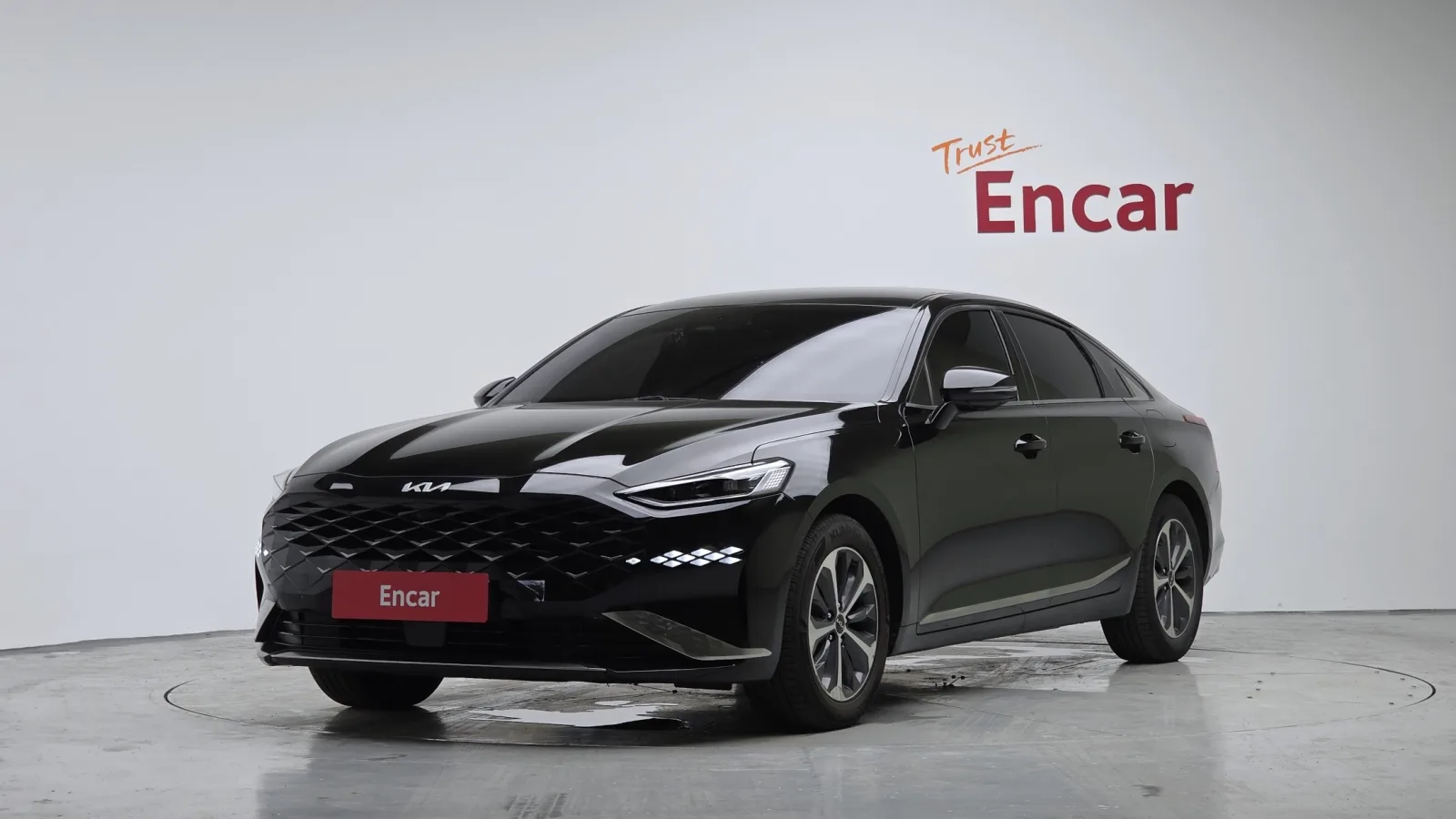 2023 Kia K8