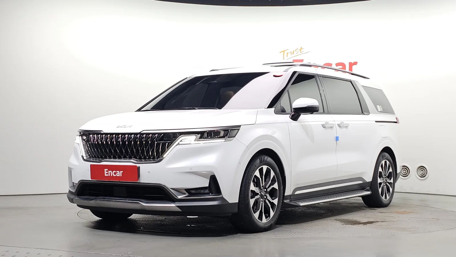 2023 Kia Carnival