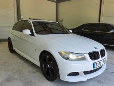 2011 BMW 3-Series