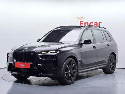 2024 BMW X7