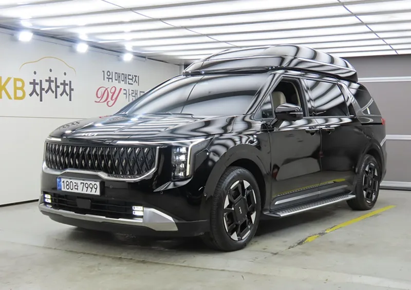 2025 Kia Carnival