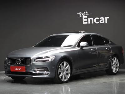 2019 Volvo S90