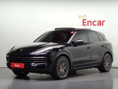2023 Porsche Cayenne