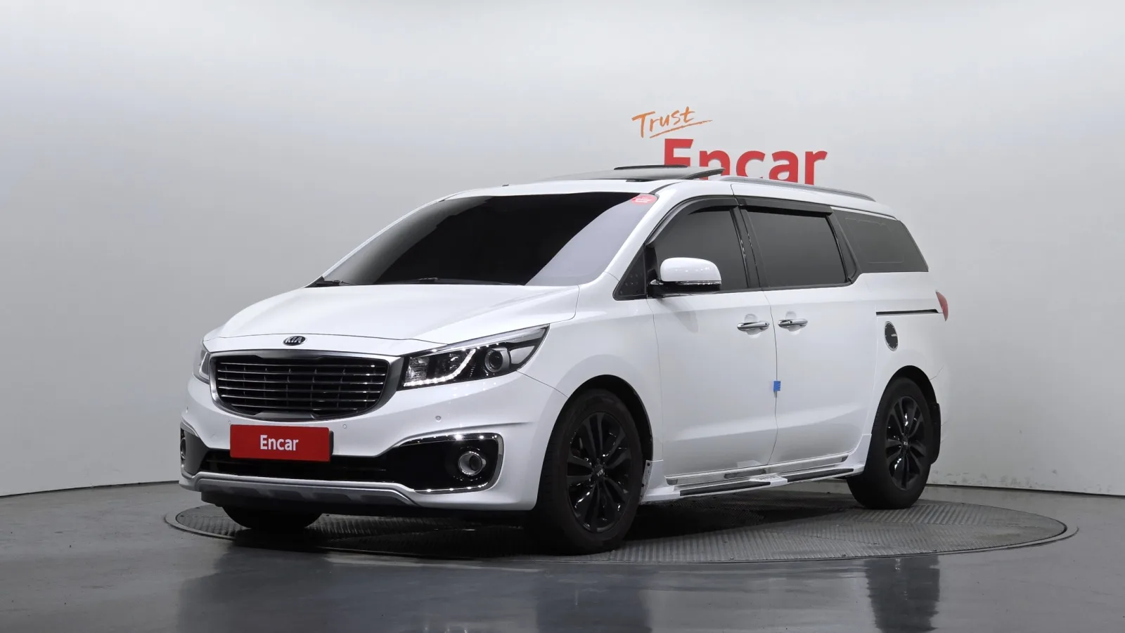 2015 Kia Carnival