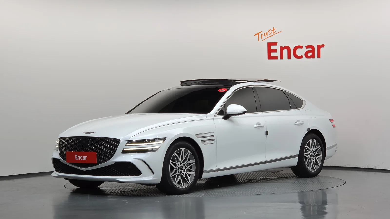 2025 Genesis G80