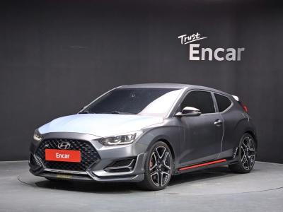 2019 Hyundai Veloster