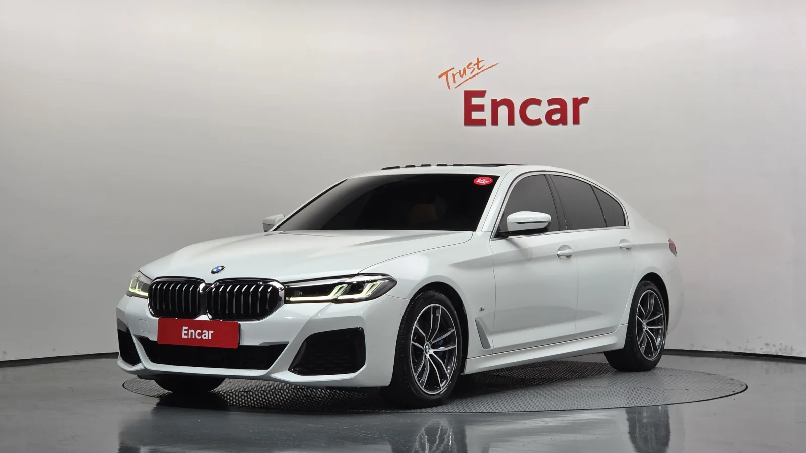 2022 BMW 5-Series
