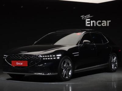 2025 Genesis G90