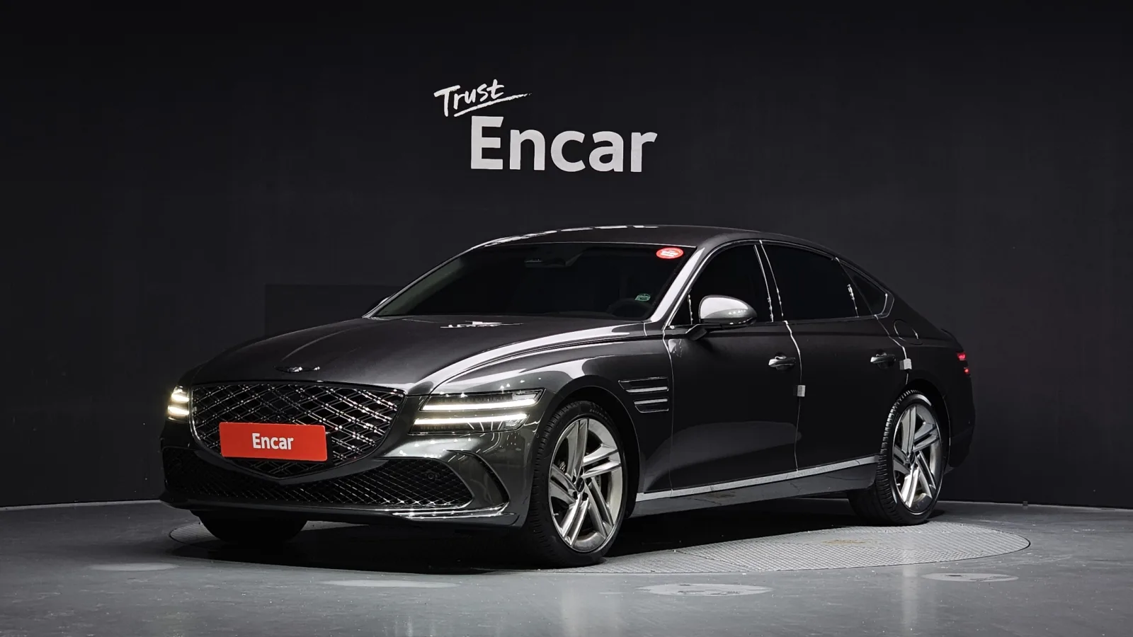 2025 Genesis G80