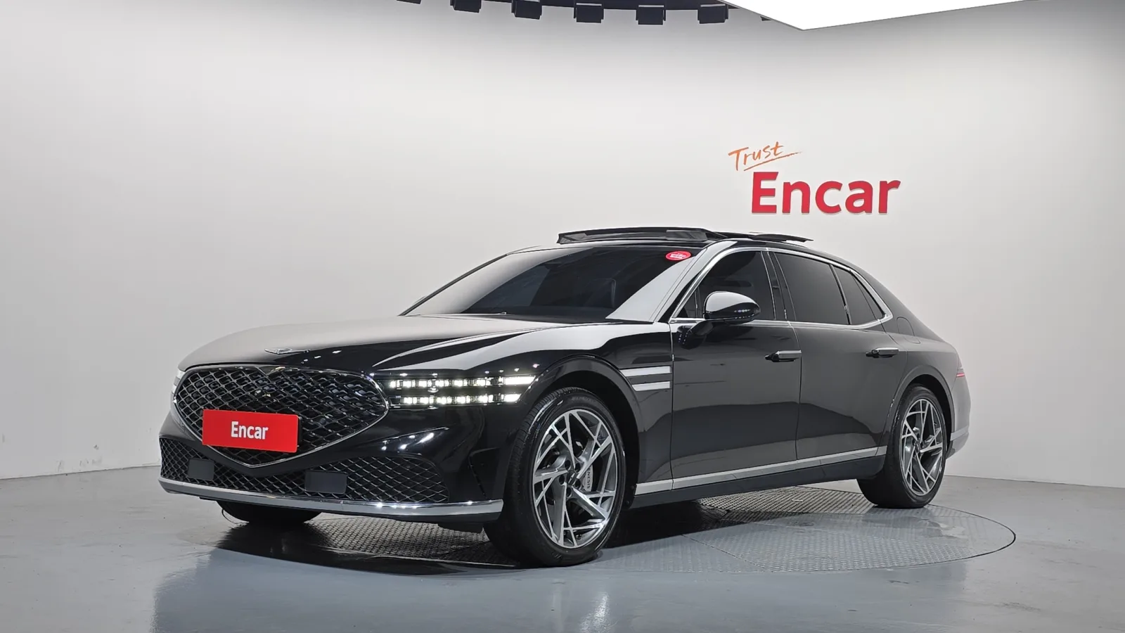 2022 Genesis G90