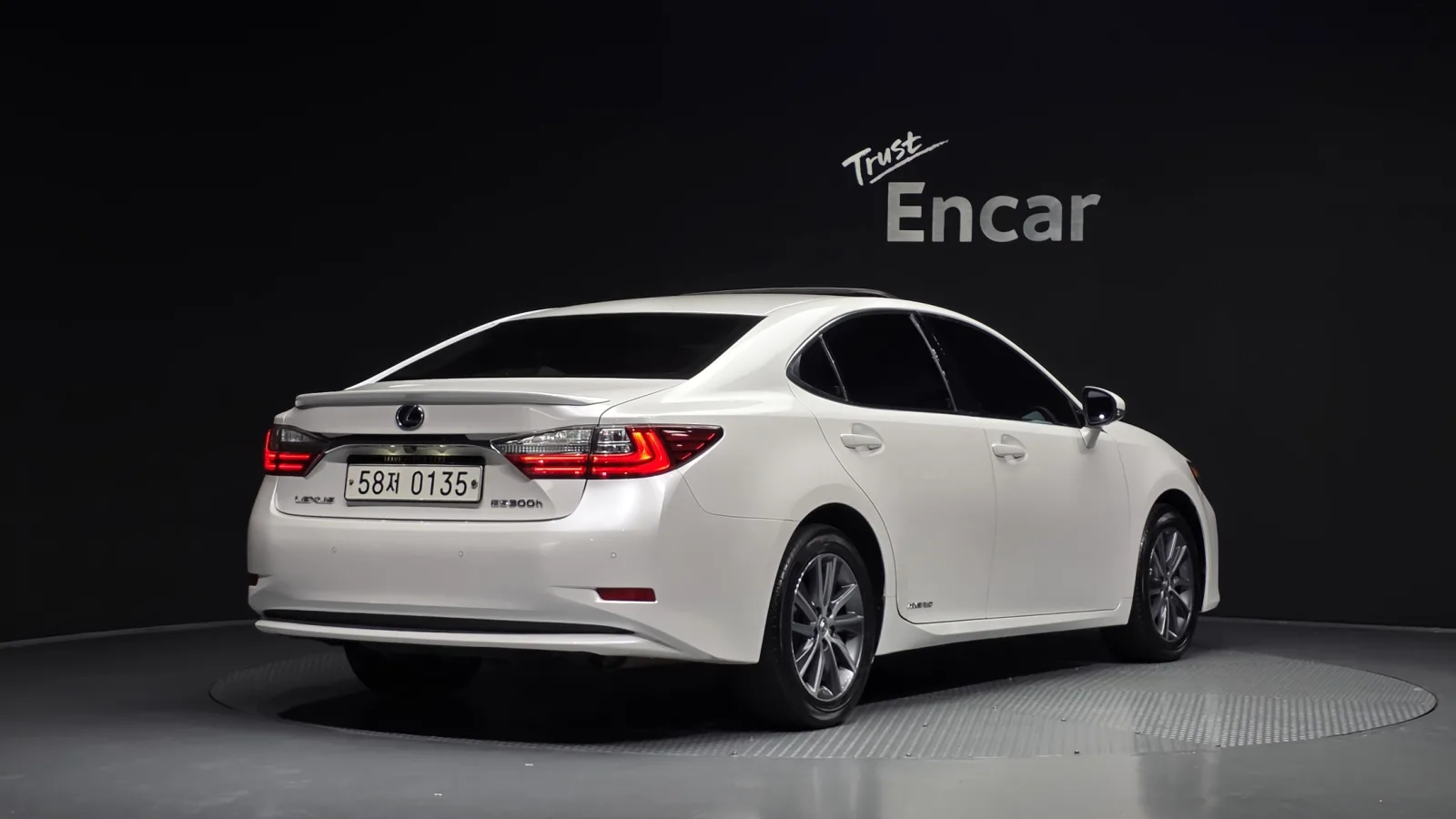 2016 Lexus ES