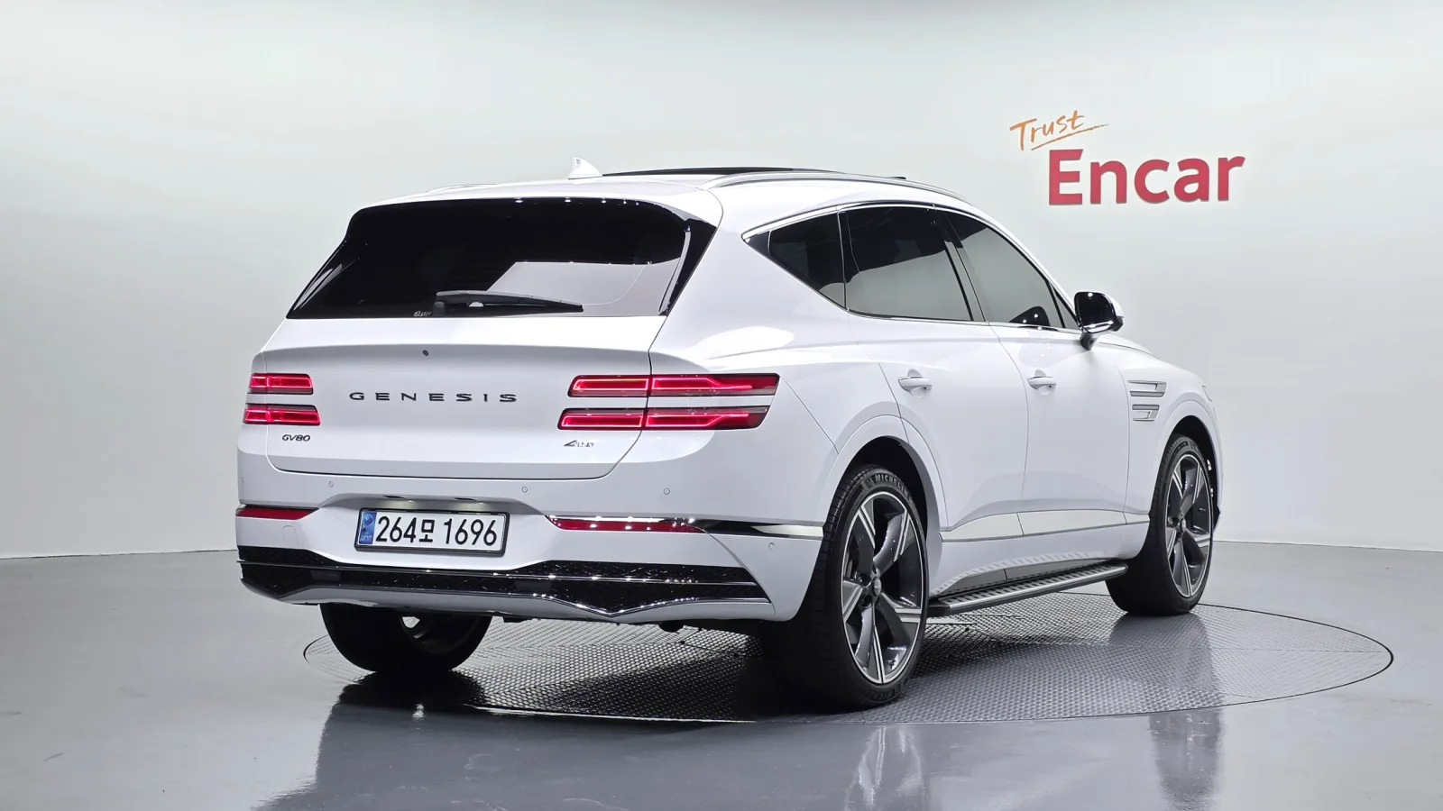 2025 Genesis GV80