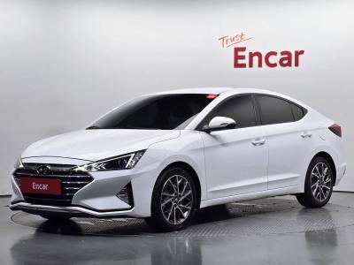 2020 Hyundai Elantra