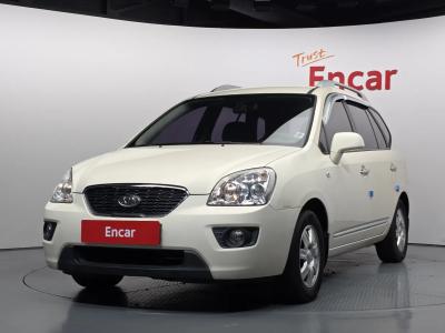 2011 Kia Carens
