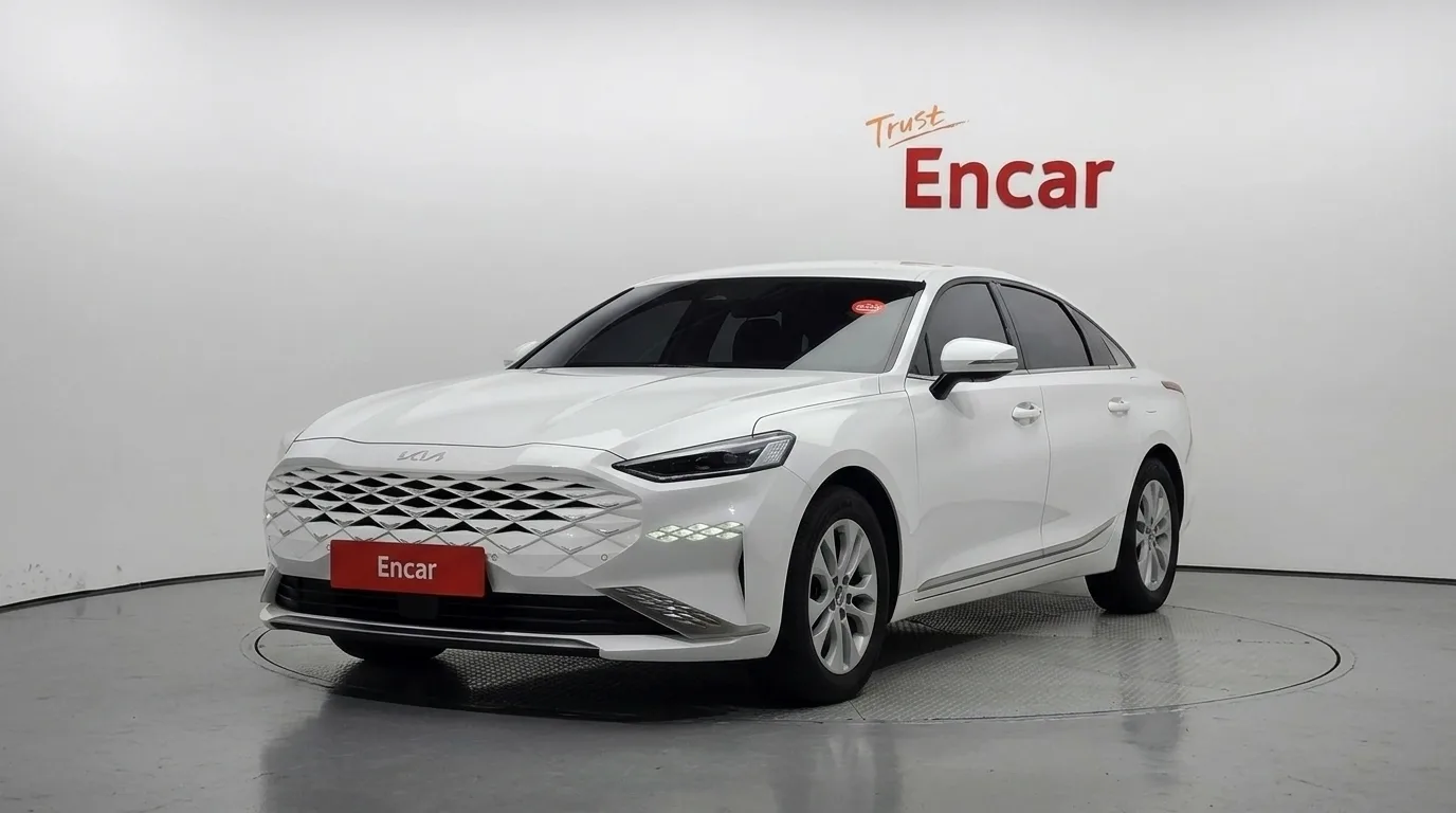 2023 Kia K8