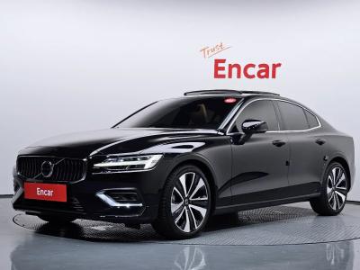 2023 Volvo S60