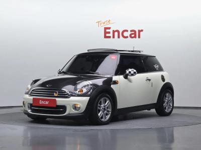 2011 MINI Cooper