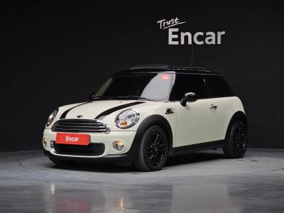 2013 MINI Cooper