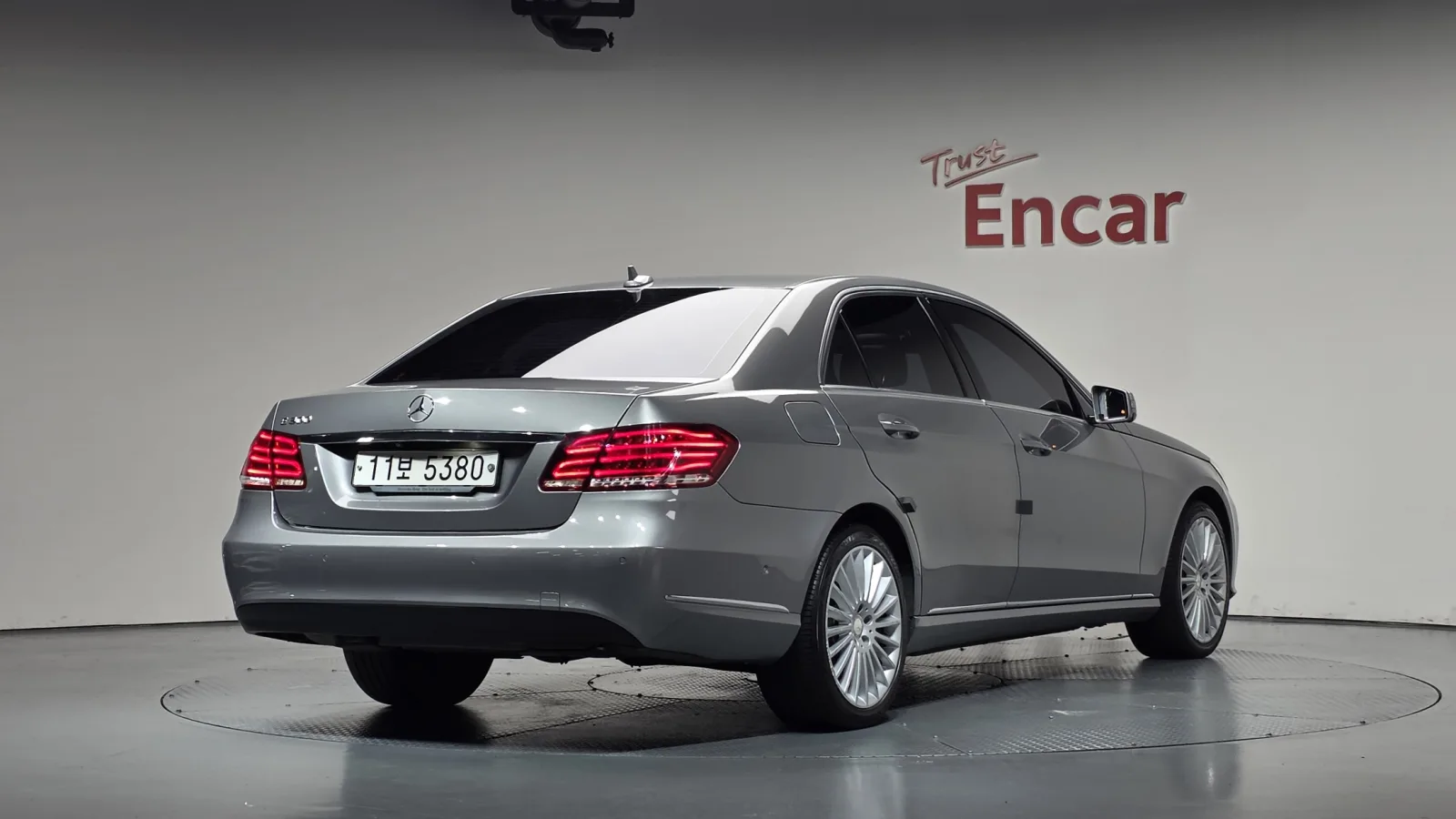 2015 Mercedes-Benz E-Class