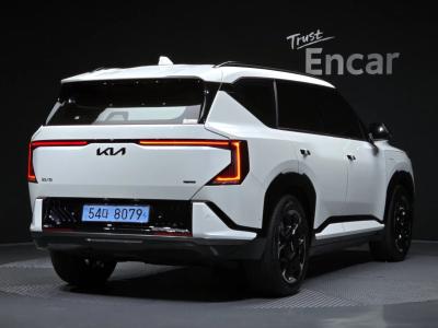 2026 Kia EV5