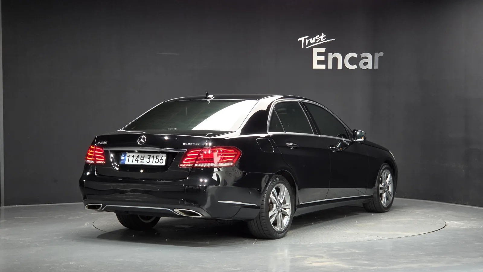2015 Mercedes-Benz E-Class