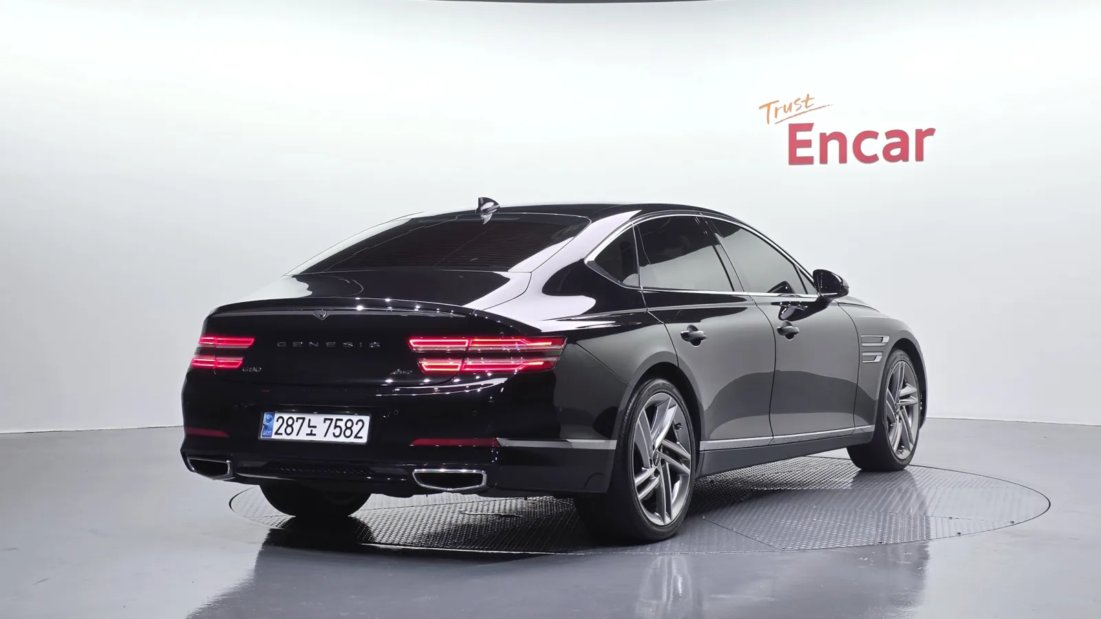 2021 Genesis G80