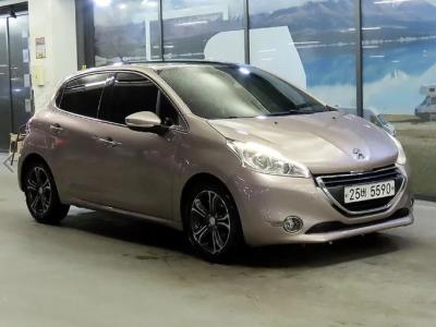 2013 Peugeot 208