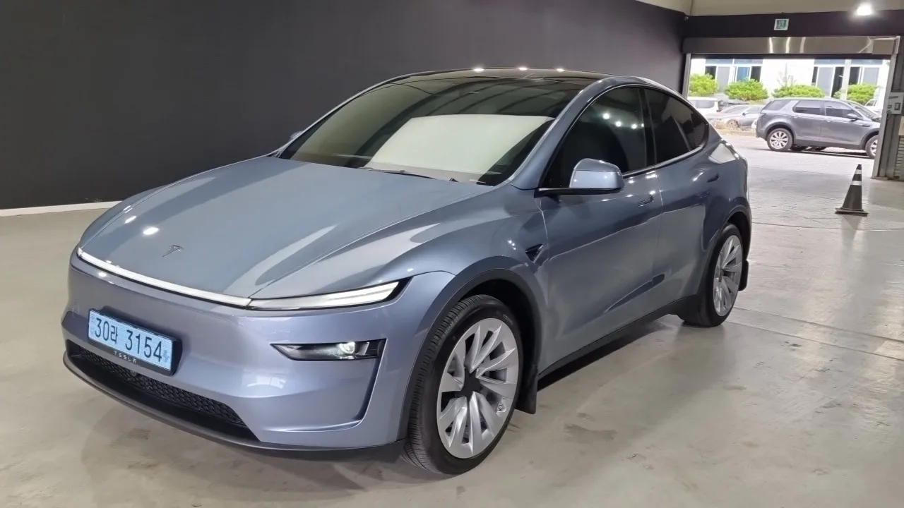 2025 Tesla Model Y