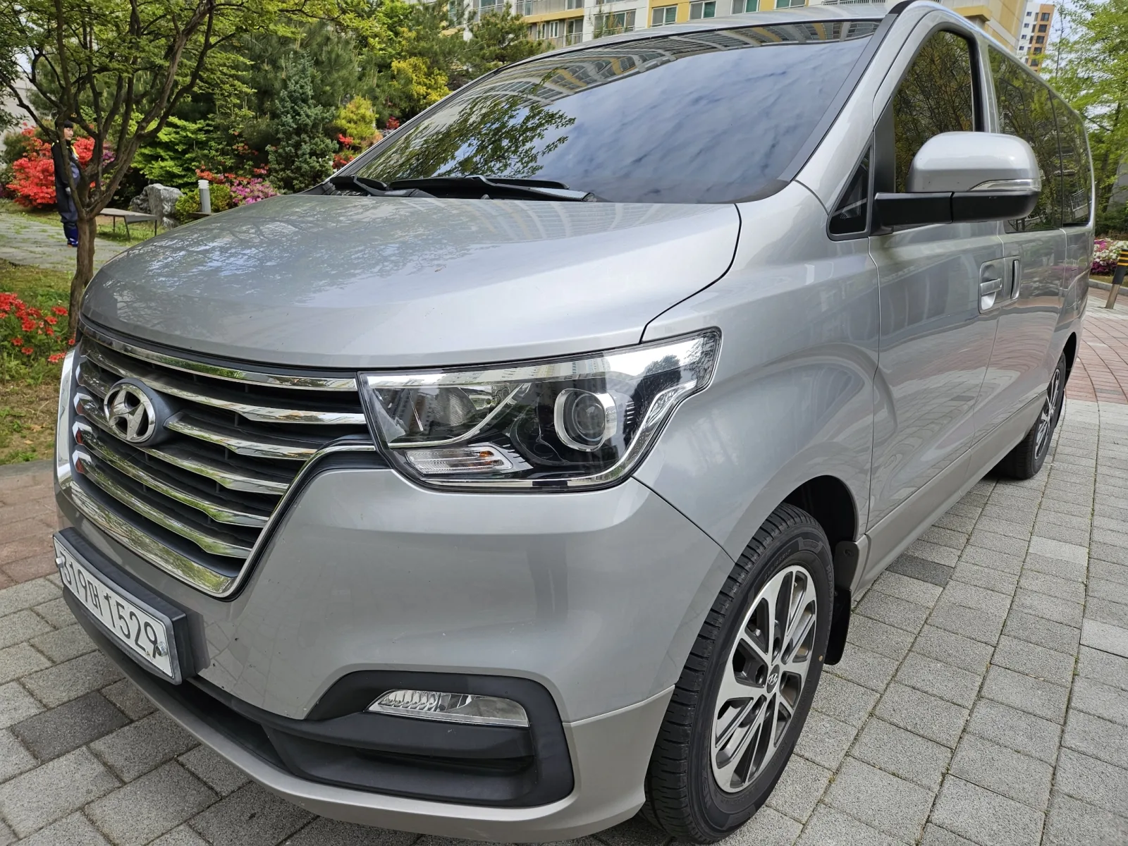 2020 Hyundai Starex